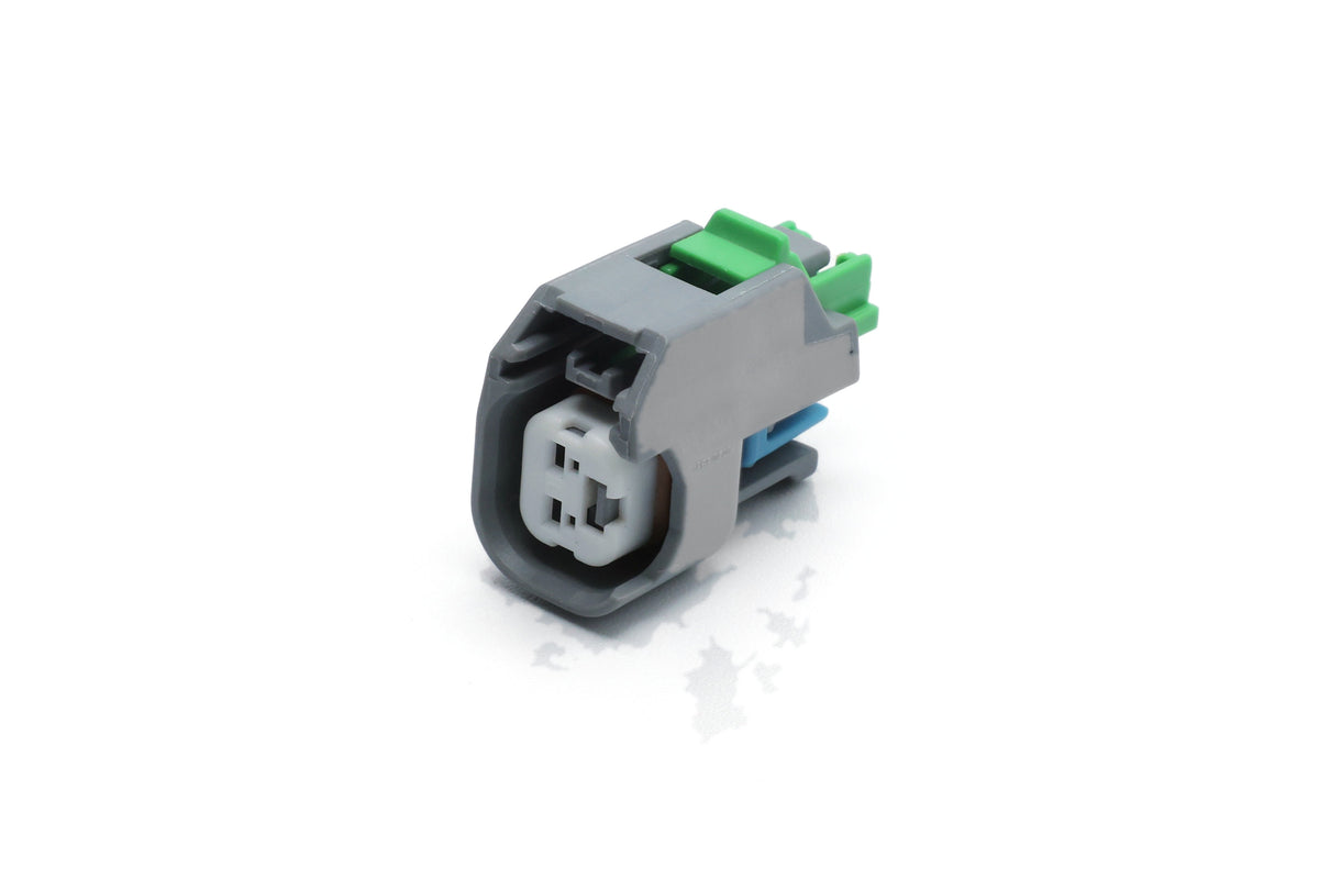 GM LS injector connector for EV6 USCAR type injectors.
Grey with a white TPA and a green TPA. Made by Delphi GT150 series 2 pin way terminal, sealed
Set comes with terminals and seals
can be used with most OEM and aftermarket USCAR injectors
avaliable as a set of 4,6 or 8
View 03