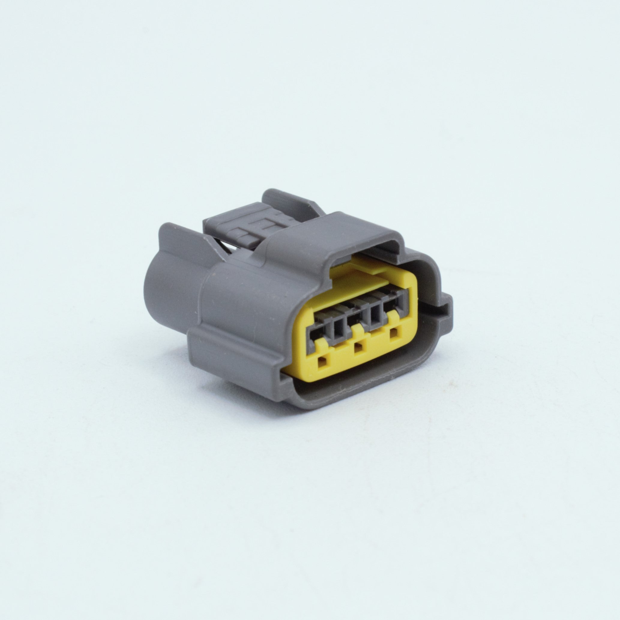 Ignition coil connector for Nissan SR20 SR engines
Grey with yellow TPA, made by Sumitomo 62 series (similar to RS type E) 3 way terminal pin sealed
also fit TPS sensors

sold in packs of 4, 6 for SR and RB engines