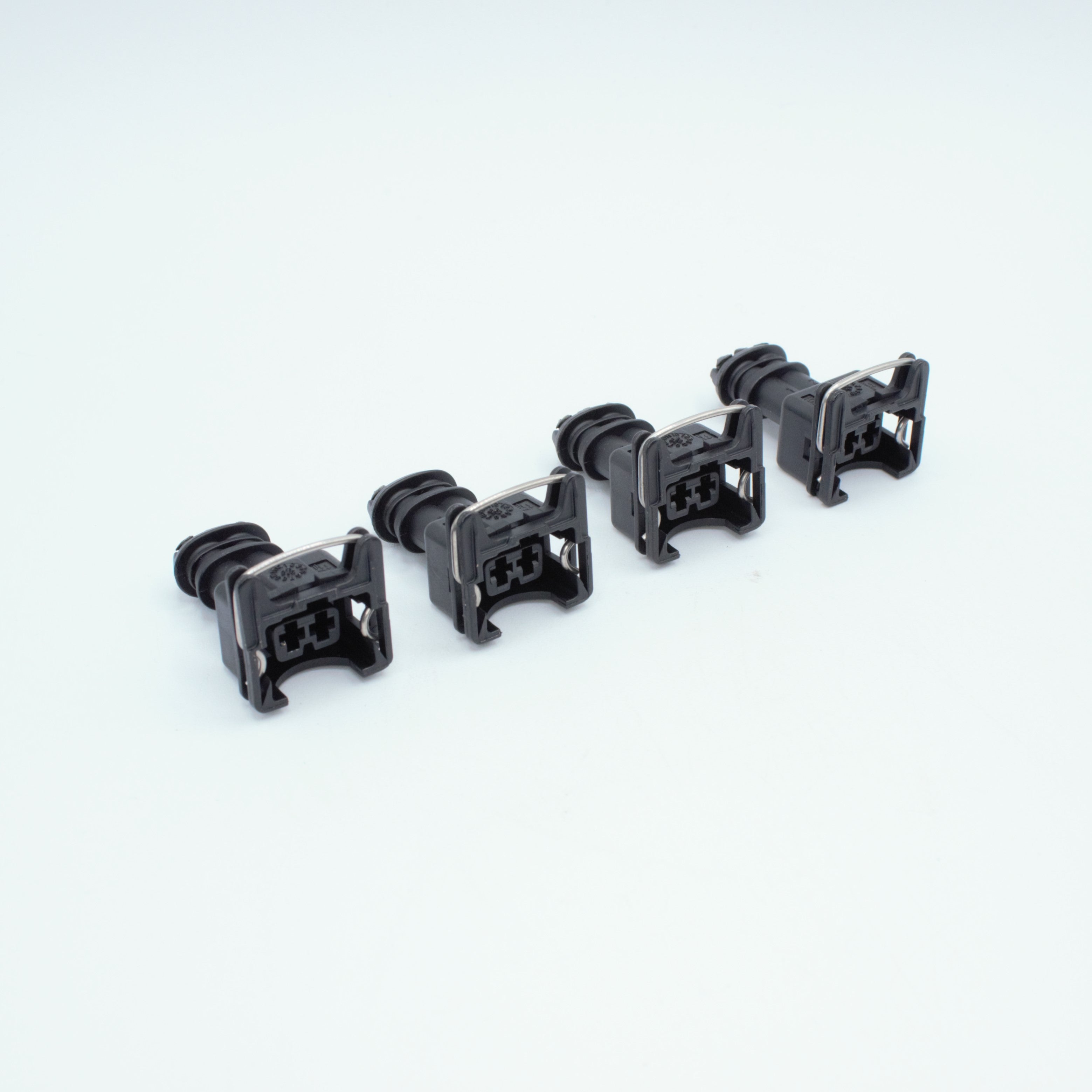 Set of 4 EV1 Jetronic fuel injector connectors
black with a metal retention tang CPA and a black TPA at the back
Uses JPT terminals, sealed
Made by TE formerly Bosch

sold as a set of 4, 6 or 8 with terminals and seals